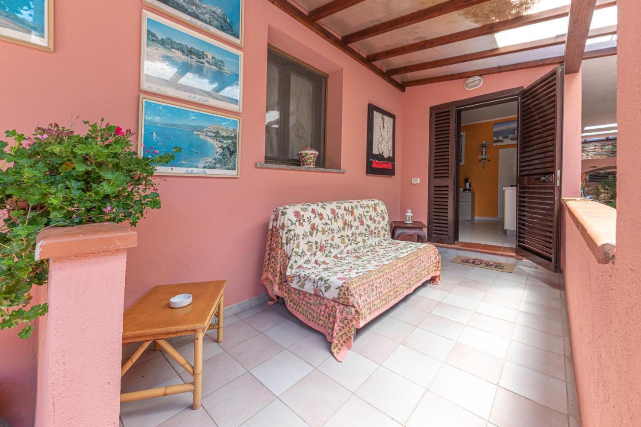 Elbaloves Appartaments Villa Capoliveri  Bagian luar foto
