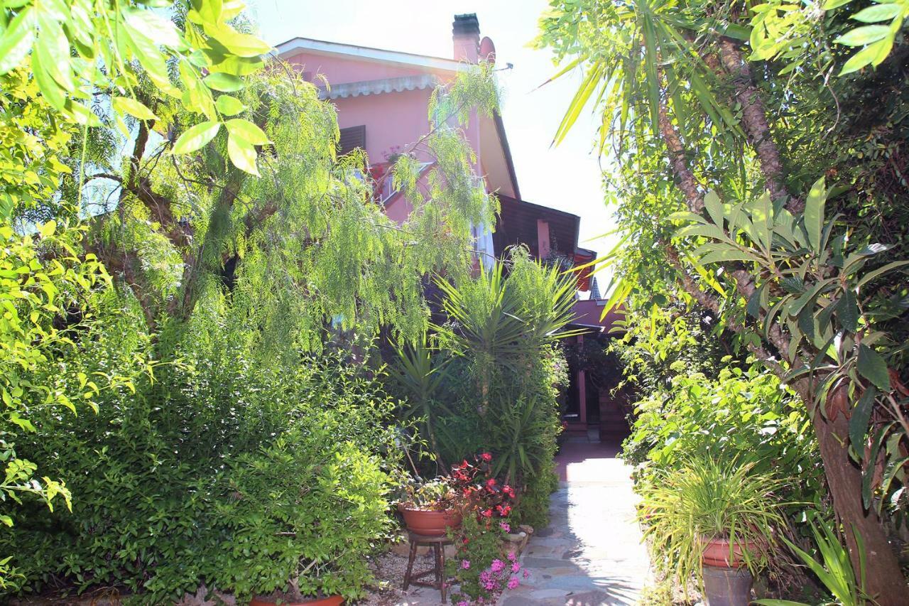 Elbaloves Appartaments Villa Capoliveri  Bagian luar foto