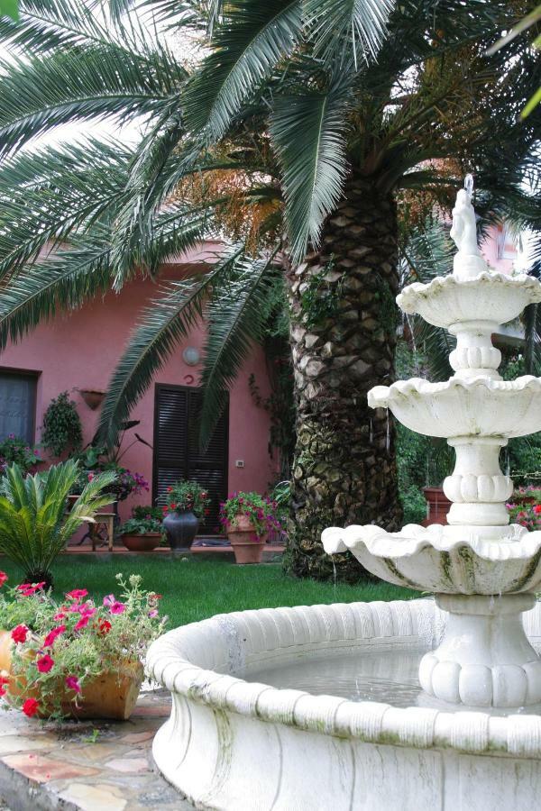 Elbaloves Appartaments Villa Capoliveri  Bagian luar foto