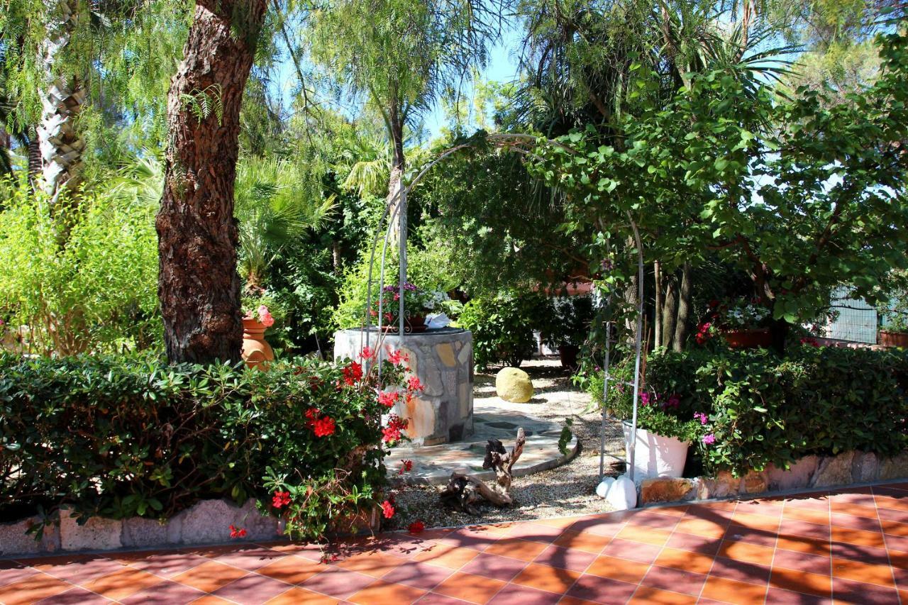 Elbaloves Appartaments Villa Capoliveri  Bagian luar foto