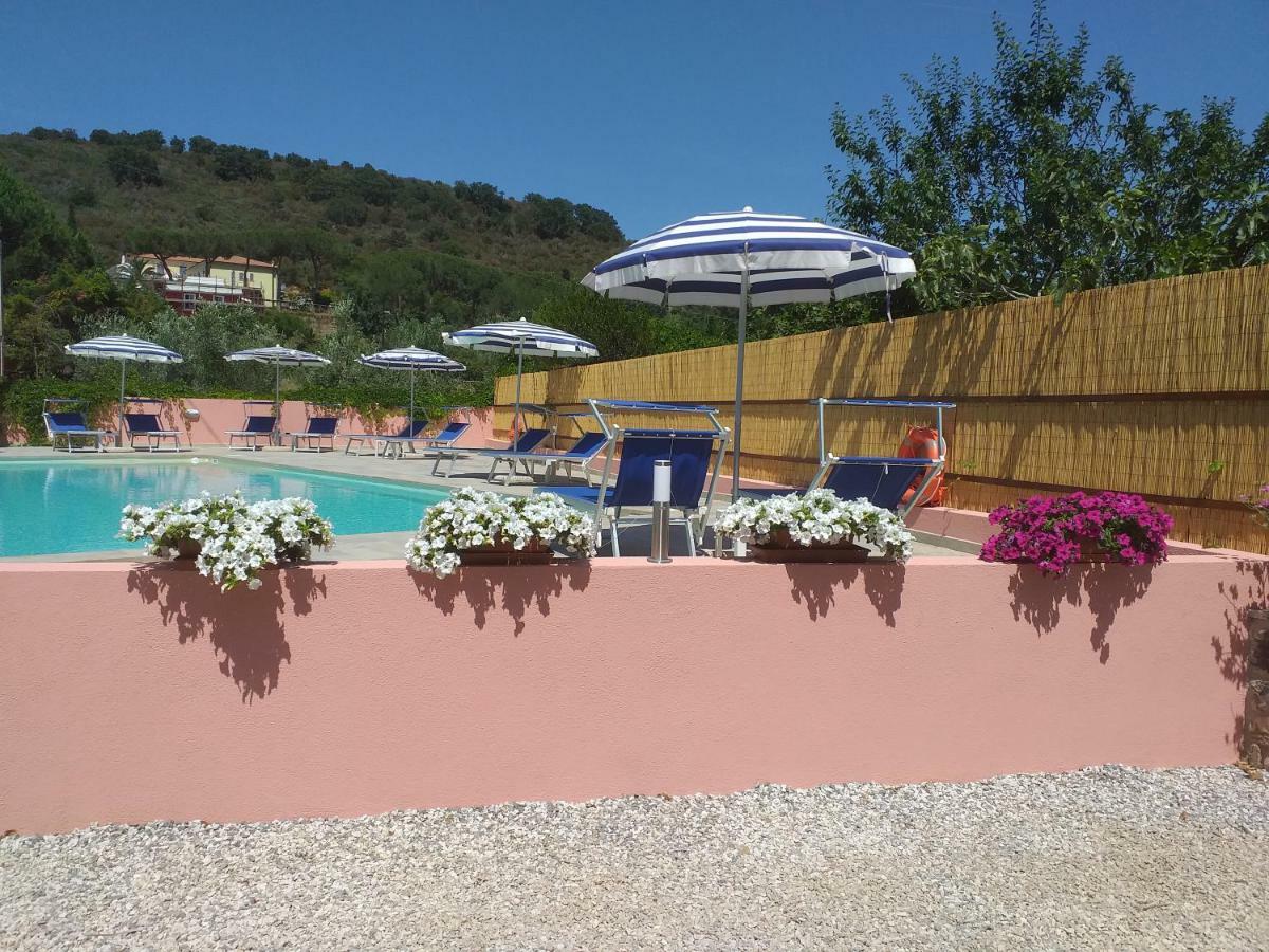 Elbaloves Appartaments Villa Capoliveri  Bagian luar foto