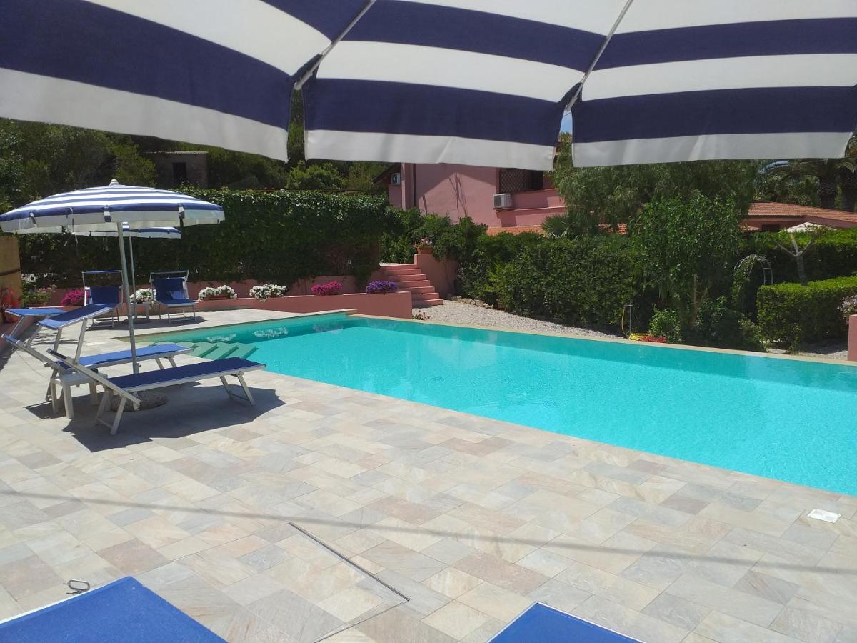 Elbaloves Appartaments Villa Capoliveri  Bagian luar foto